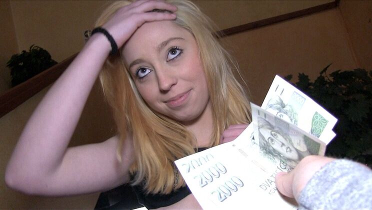 Cash and Cowgirl: An Amateur's First Time