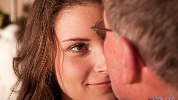 [Oldje] - Intimate Close Ups with John and Anita - John - Anita Berlusconi