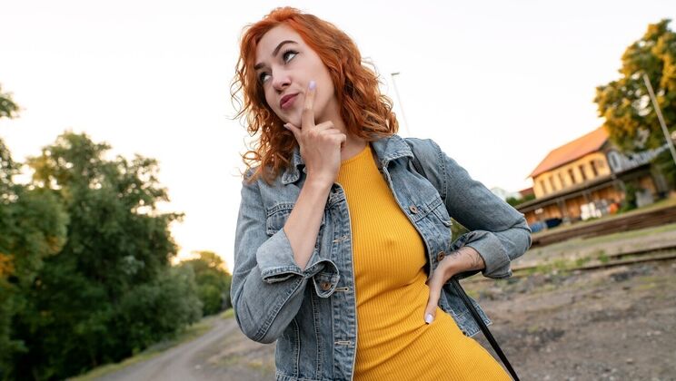 [PublicAgent] - The Dirty Streets of Desire: Handjob Heaven - Martin Gun - Cherry Candle