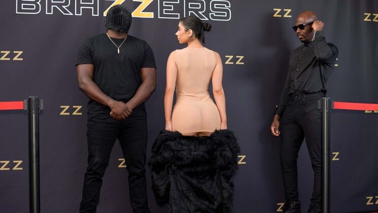 [Brazzers] - Violet Myers' Wet Asshole Filled by Mannie Coco - Brazzers - Violet Myers - Mannie Coco